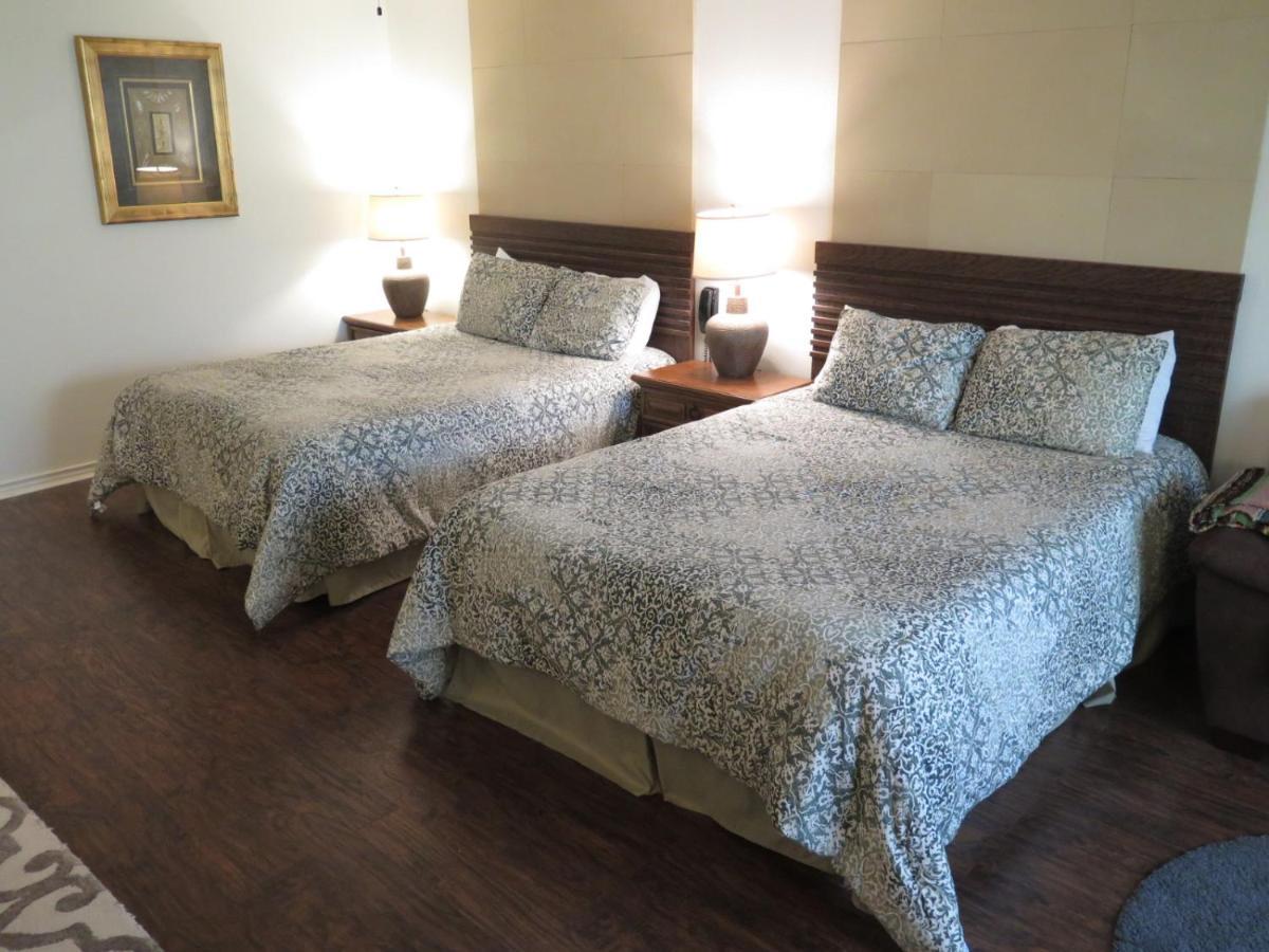Wimberley Inn & Bar Екстер'єр фото