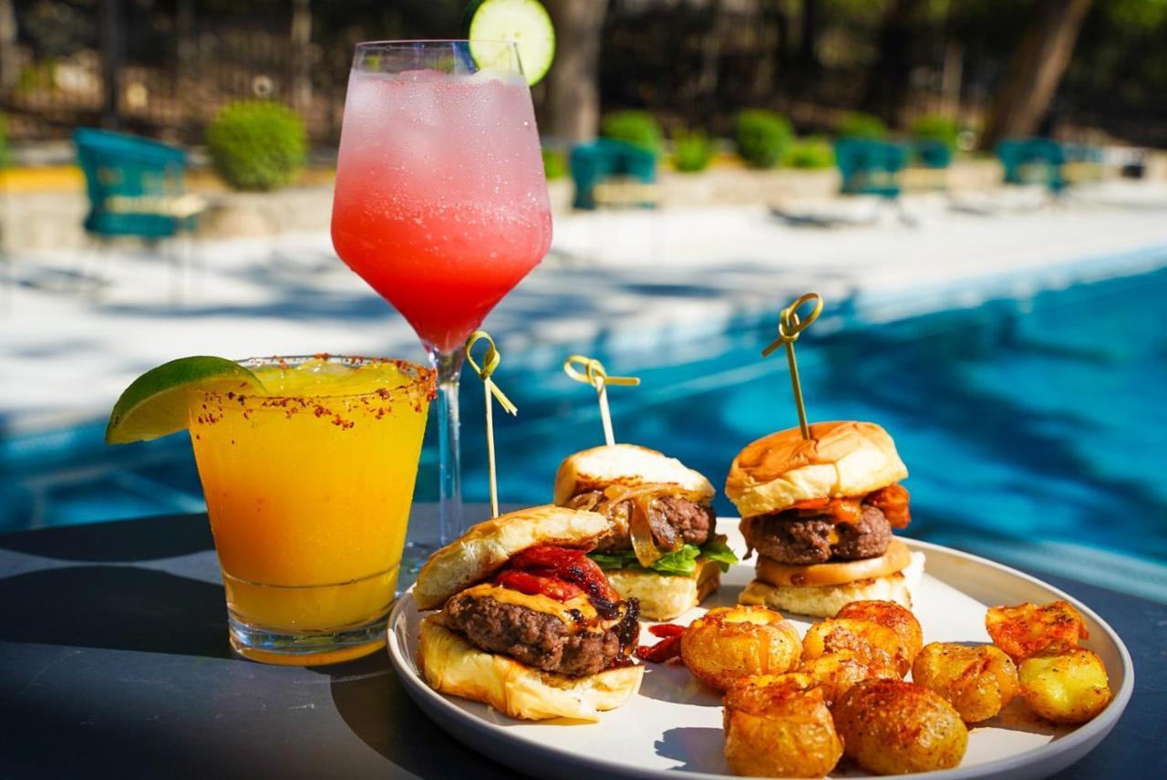 Wimberley Inn & Bar Екстер'єр фото