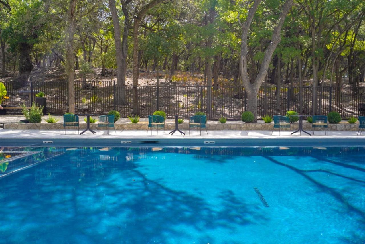 Wimberley Inn & Bar Екстер'єр фото
