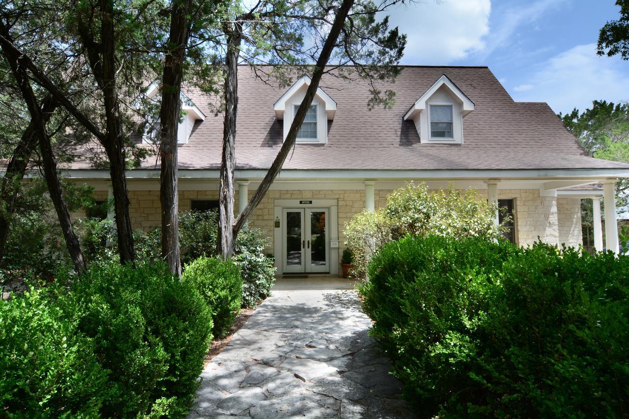 Wimberley Inn & Bar Екстер'єр фото