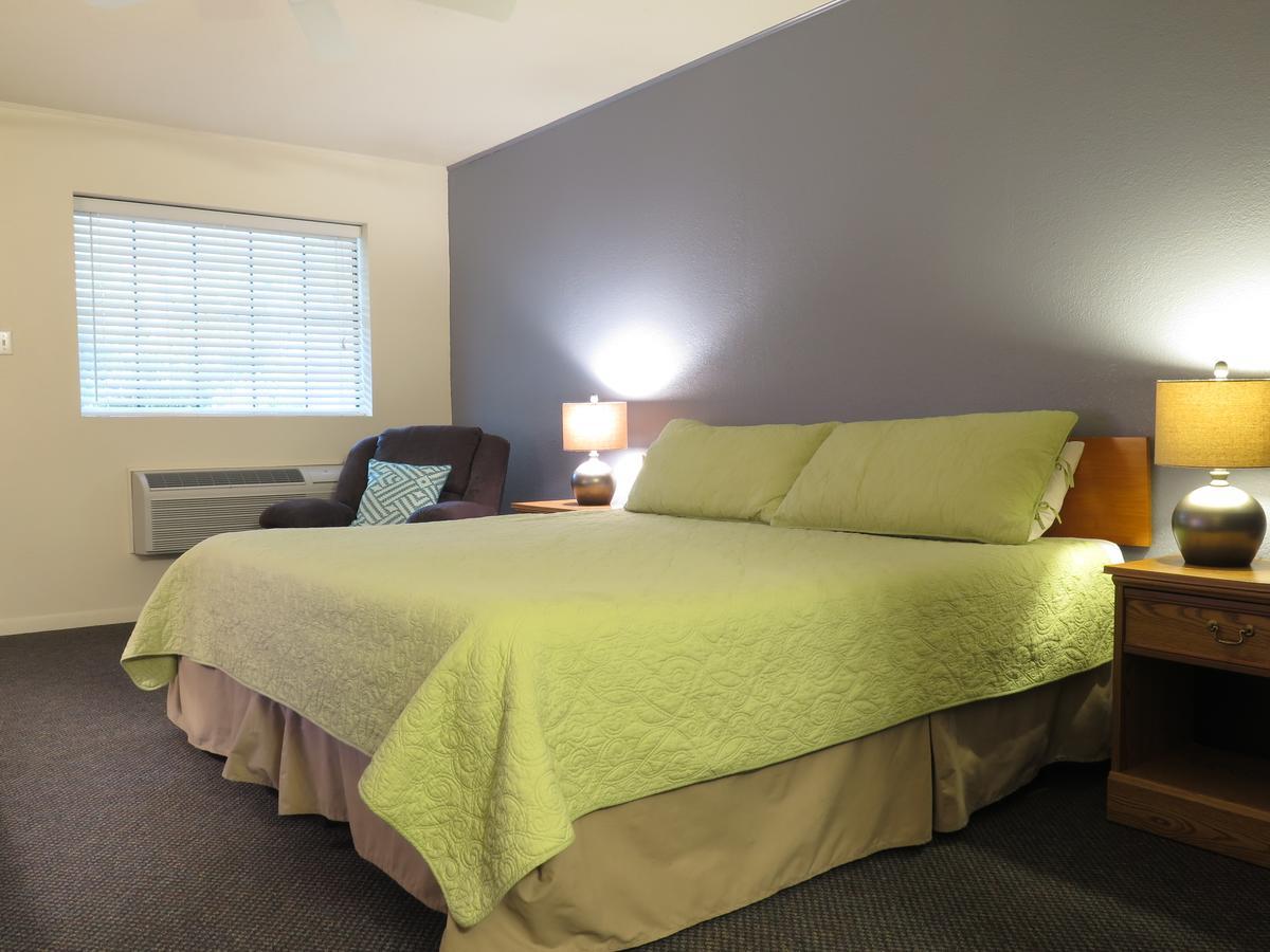 Wimberley Inn & Bar Екстер'єр фото